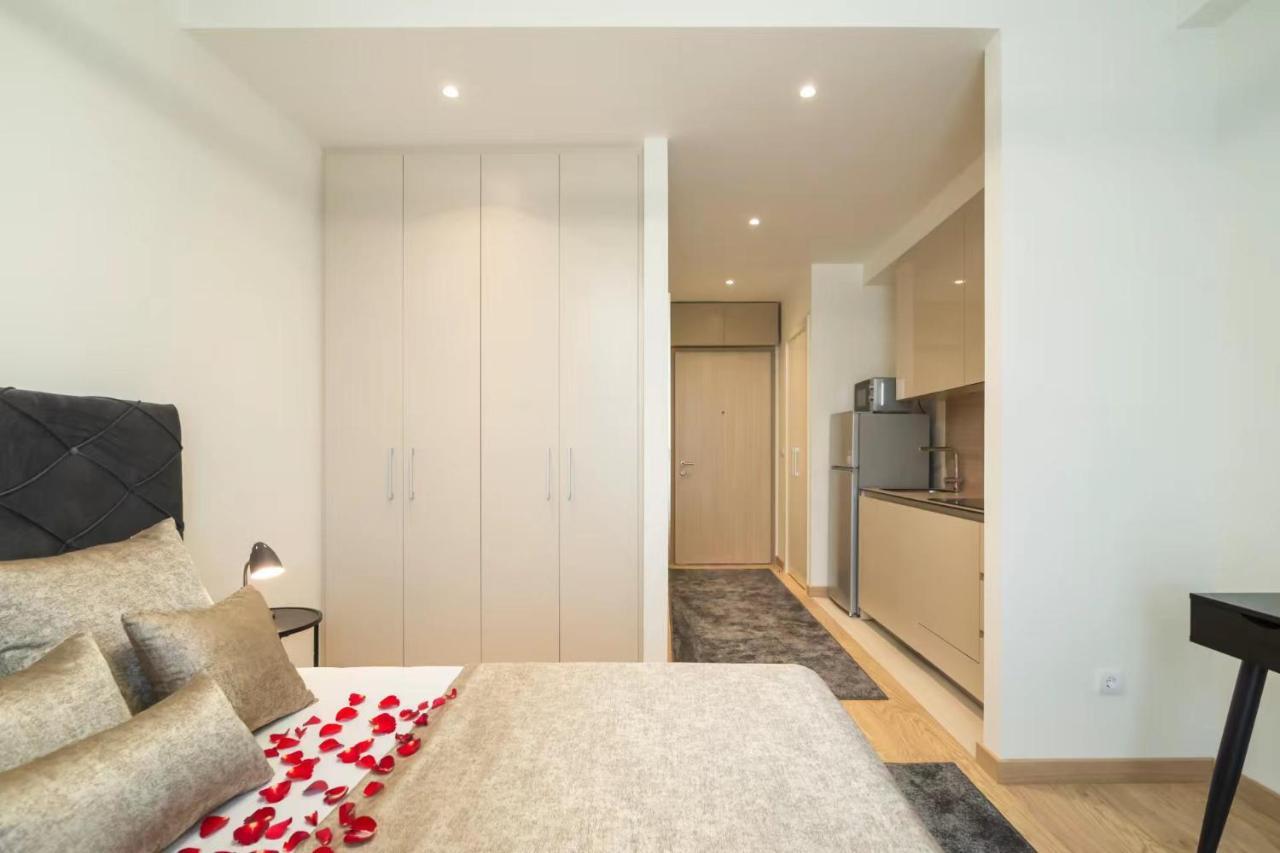BW Aurora 108 Apartment Belgrade Exterior photo