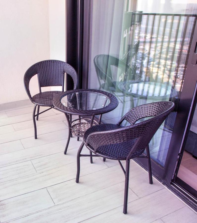 BW Aurora 108 Apartment Belgrade Exterior photo